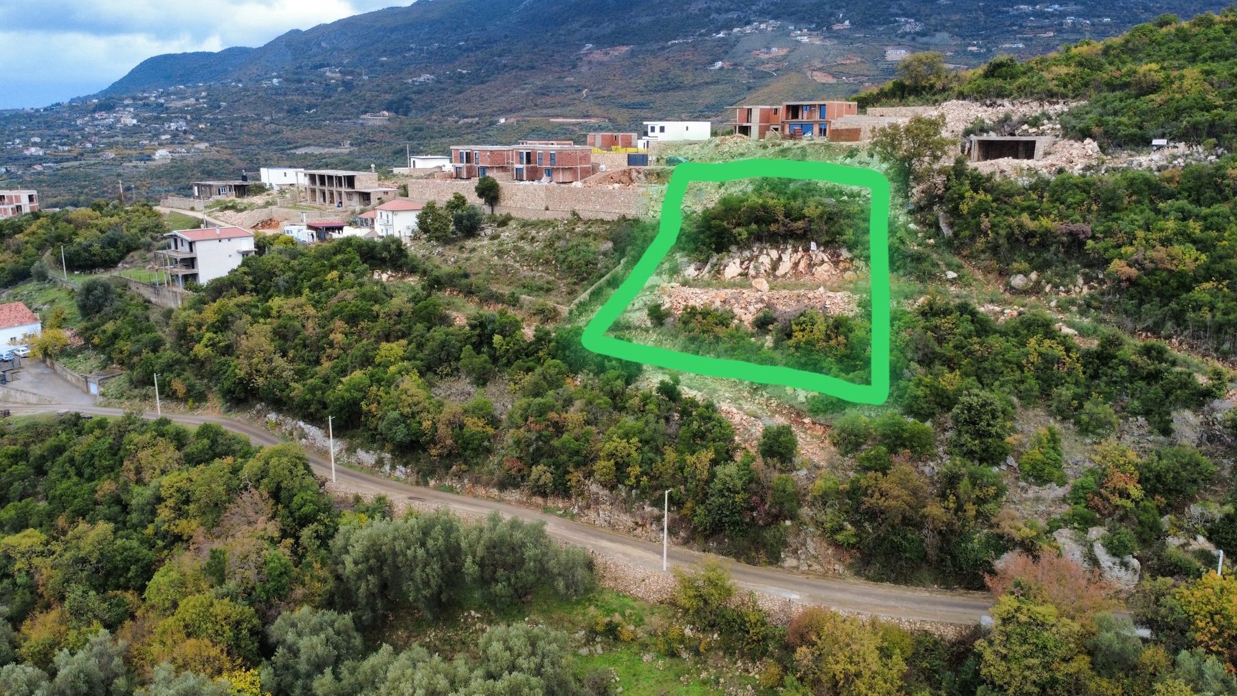 Plac sa pogledom na more 1.500 m² – Pečurice