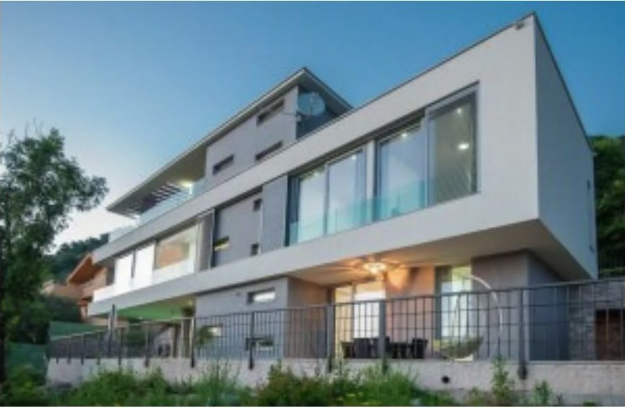 Modern villa 254 m² with pool and view of Tivat Bay – Kavač